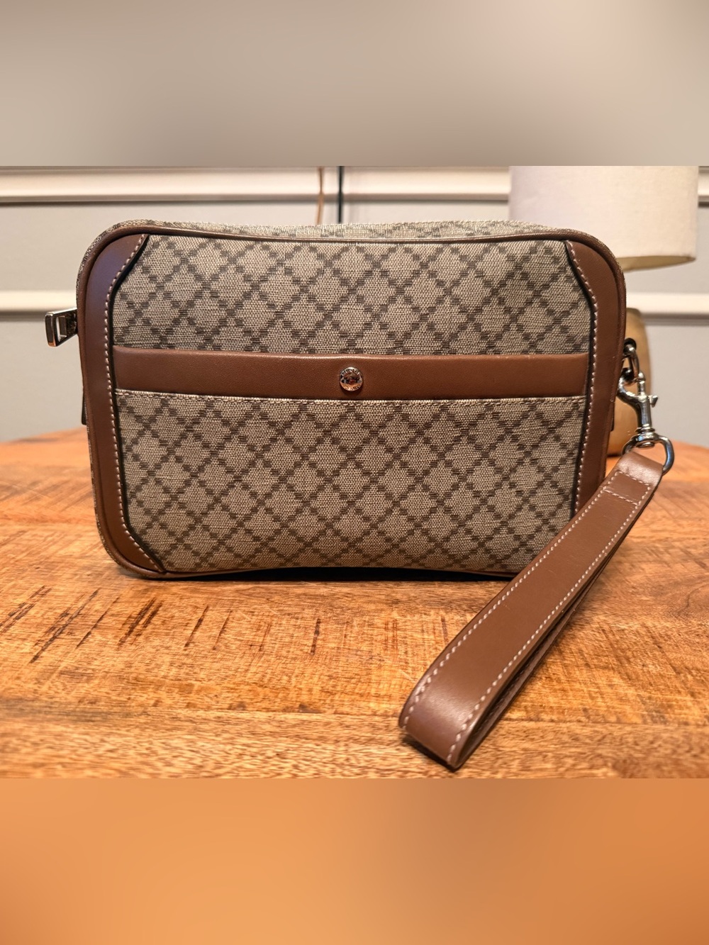 Gucci Diamante Coated Canvas Wristlet Clutch – Brown/Beige | Style 267921
